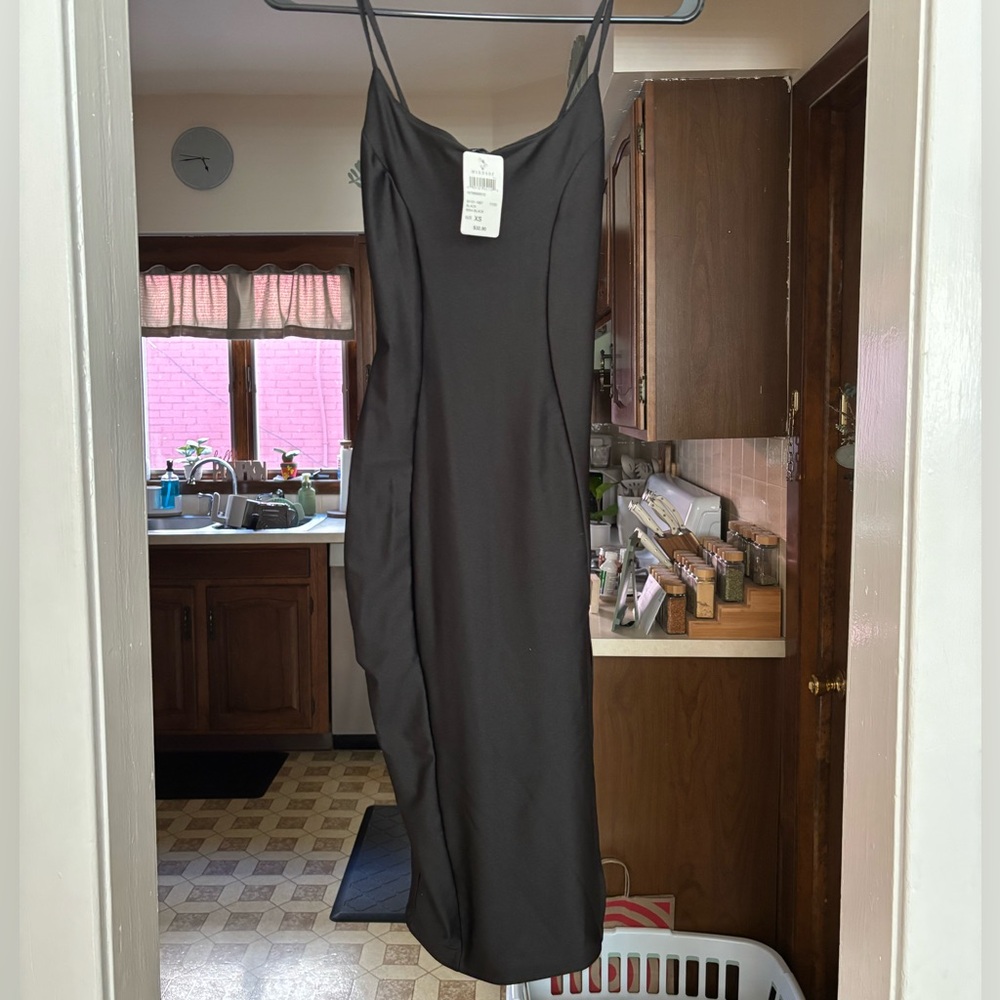 Windsor Black Midi Dress